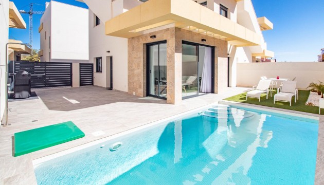 Detached Villa - Herverkoop - Los Montesinos - La herrada