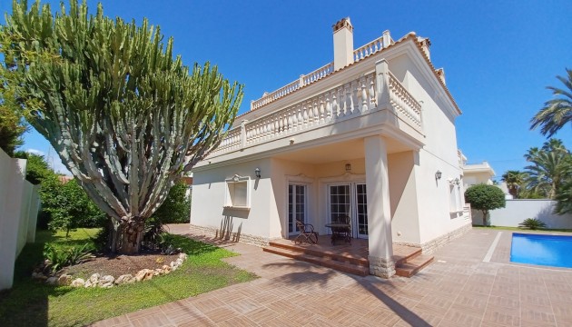 Detached Villa - Herverkoop - Orihuela Costa - Cabo Roig