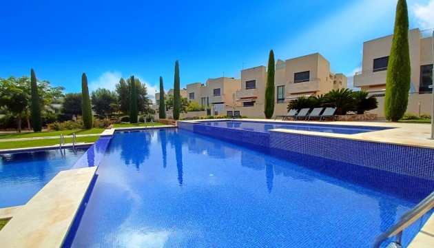 Detached Villa - Herverkoop - Orihuela Costa - Los Dolses