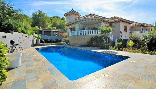 Detached Villa - Herverkoop - Orihuela Costa - Villamartín