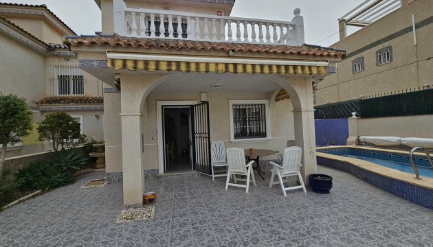 Detached Villa - Herverkoop - Orihuela Costa - Villamartín