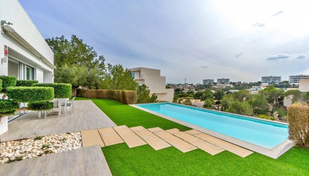 Detached Villa - Herverkoop - Orihuela - Las Colinas Golf