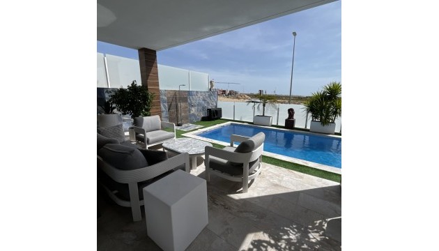 Detached Villa - Herverkoop - Orihuela - Vistabella Golf