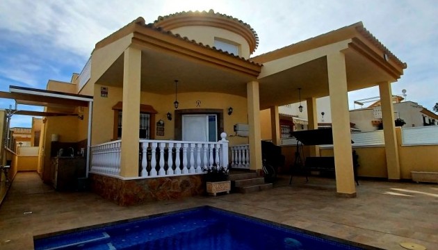 Detached Villa - Herverkoop - Pilar de la Horadada - Pilar de la Horadada