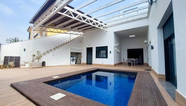 Detached Villa - Herverkoop - Pilar de la Horadada - Torre de la Horadada