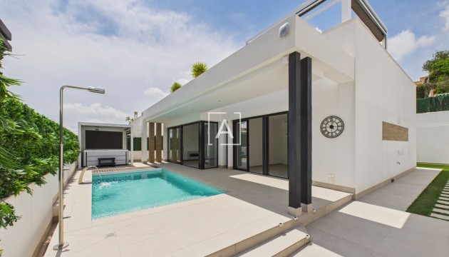 Detached Villa - Herverkoop - Pinar de Campoverde - Pinar de Campoverde