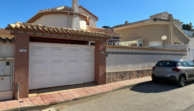 Detached Villa - Herverkoop - Rojales - Rojales