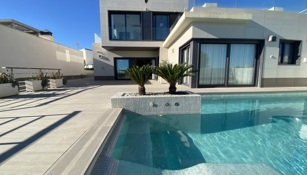 Detached Villa - Herverkoop - San Miguel de Salinas - San Miguel de Salinas