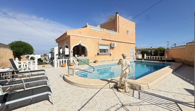 Detached Villa - Herverkoop - San Miguel de Salinas - San Miguel de Salinas