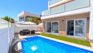 Detached Villa - Herverkoop - San Pedro del Pinatar - MOVE-99