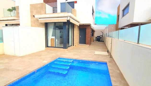 Detached Villa - Herverkoop - San Pedro del Pinatar - San Pedro del Pinatar