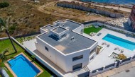 Detached Villa - Herverkoop - Torrevieja - GS-48251