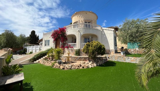 Detached Villa - Herverkoop - Torrevieja - Los Balcones - Los Altos del Edén