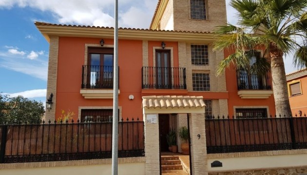 Detached Villa - Herverkoop - Torrevieja - Torrevieja