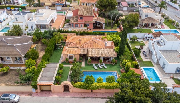 Detached Villa - Herverkoop - Torrevieja - Torrevieja