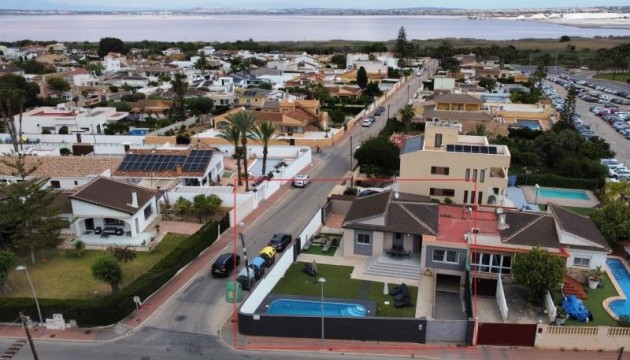 Detached Villa - Herverkoop - Torrevieja - Torrevieja