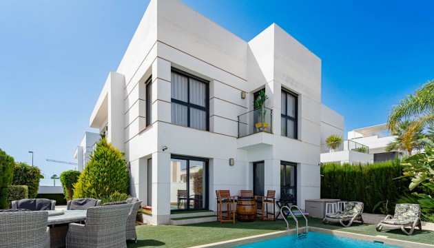 Detached Villa - Odsprzedaż - Ciudad Quesada - Ciudad Quesada
