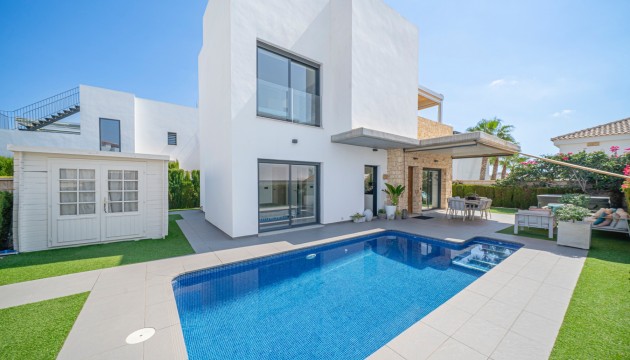 Detached Villa - Odsprzedaż - Ciudad Quesada - Lo pepin