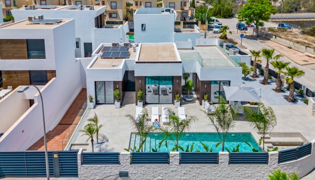 Detached Villa - Odsprzedaż - El Campello - El Campello