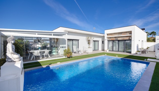 Detached Villa - Odsprzedaż - Formentera del Segura - Formentera de Segura