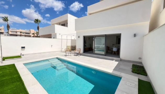 Detached Villa - Odsprzedaż - Orihuela Costa - Orihuela Costa