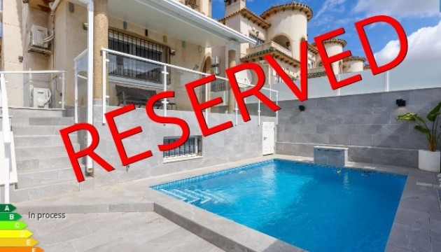 Detached Villa - Odsprzedaż - Orihuela - Orihuela Costa