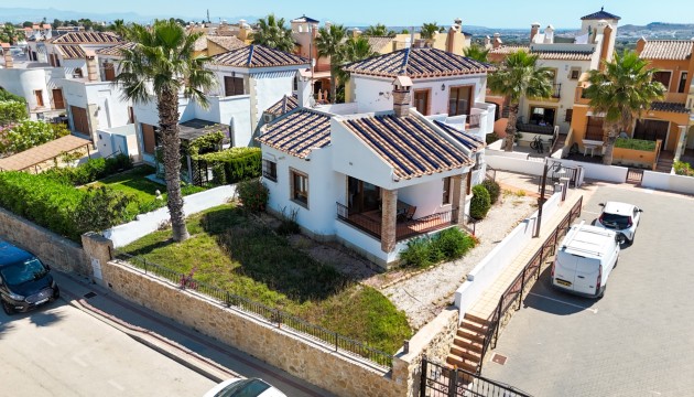 Detached Villa - Resale - Algorfa - La Finca Golf Resort