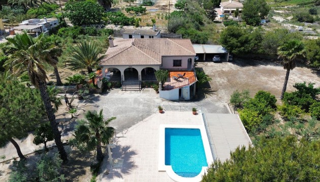 Detached Villa - Resale - El Rebolledo - El Rebolledo