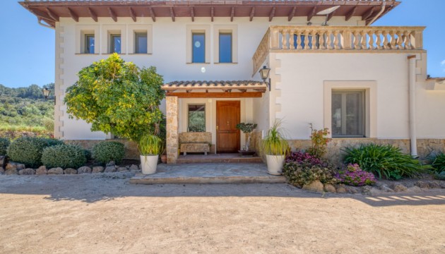 Detached Villa - Resale - Esporlas - Mallorca