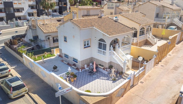 Detached Villa - Resale - Orihuela Costa - Los Altos