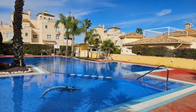 Detached Villa - Resale - Orihuela Costa - Villamartín
