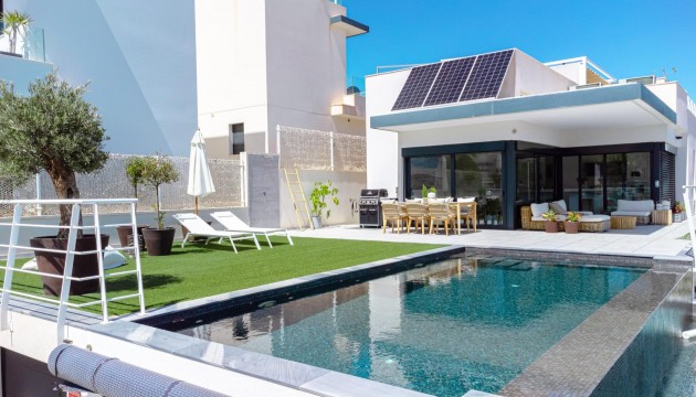 Detached Villa - Resale - San Miguel de Salinas - Bellavista