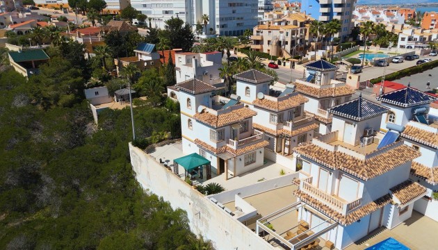 Detached Villa - Resale - Torrevieja - Torrelamata - La Mata