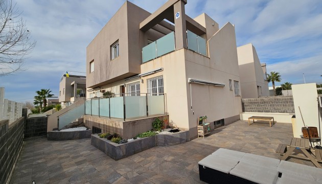 Detached Villa - Resale - Torrevieja - Torrevieja