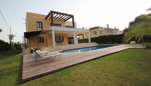 Detached Villa - Videresalg - Orihuela Costa - Cabo Roig