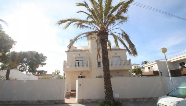 Detached Villa - Videresalg - Orihuela Costa - Cabo Roig