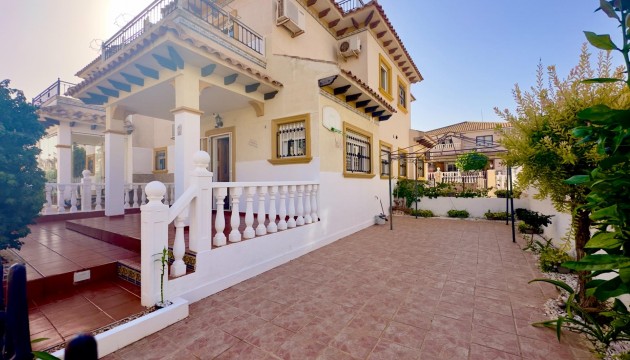 Detached Villa - Videresalg - Orihuela Costa - Cabo Roig