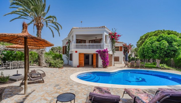 Detached Villa - Videresalg - Orihuela Costa - Cabo Roig