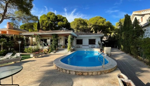 Detached Villa - Videresalg - Orihuela Costa - Campoamor