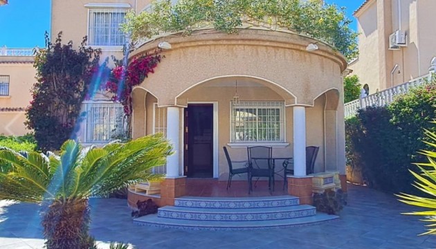 Detached Villa - Videresalg - Orihuela Costa - El Galan