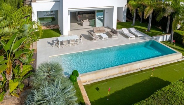 Detached Villa - Videresalg - Orihuela Costa - Las Colinas Golf