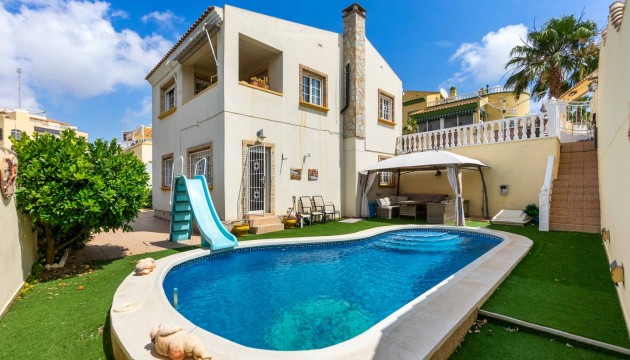 Detached Villa - Videresalg - Orihuela Costa - Playa Flamenca