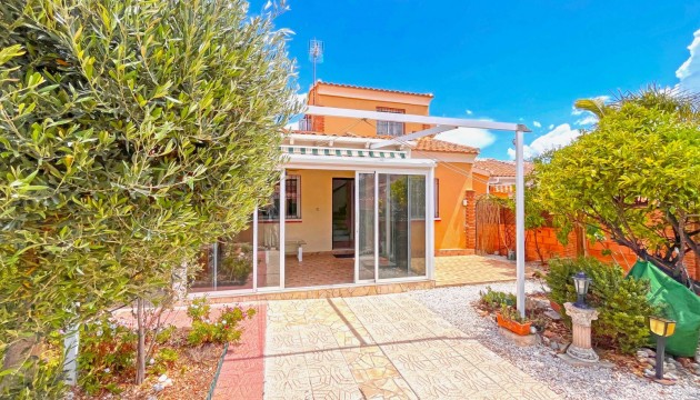 Detached Villa - Videresalg - Orihuela Costa - Playa Flamenca