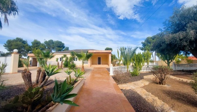 Detached Villa - Videresalg - Orihuela Costa - Villamartín