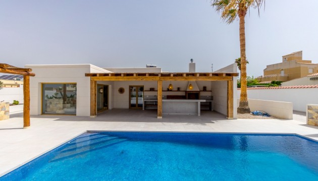 Detached Villa - Videresalg - Torrevieja - Torreta Florida