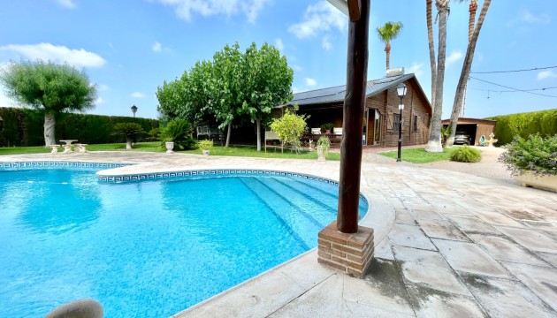 Detached Villa - Wiederverkauf - La Marina - La Marina