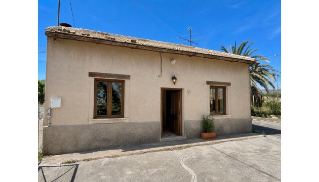 Detached Villa - Wiederverkauf - La Romana - La Romana