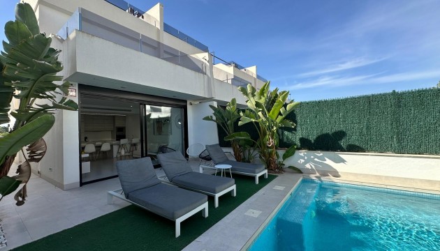 Detached Villa - Wiederverkauf - Los Alcazares - Serena Golf