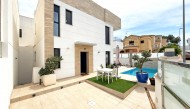 Detached Villa - Wiederverkauf - Orihuela Costa - MOVE-193