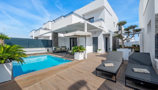 Detached Villa - Wiederverkauf - Orihuela Costa - Orihuela